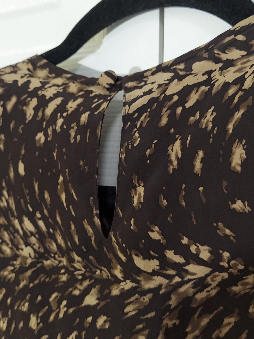 Nora Noh Top, Size XL, New, 100% Silk, "Feather Java" Round Neck - Picture 7 of 7